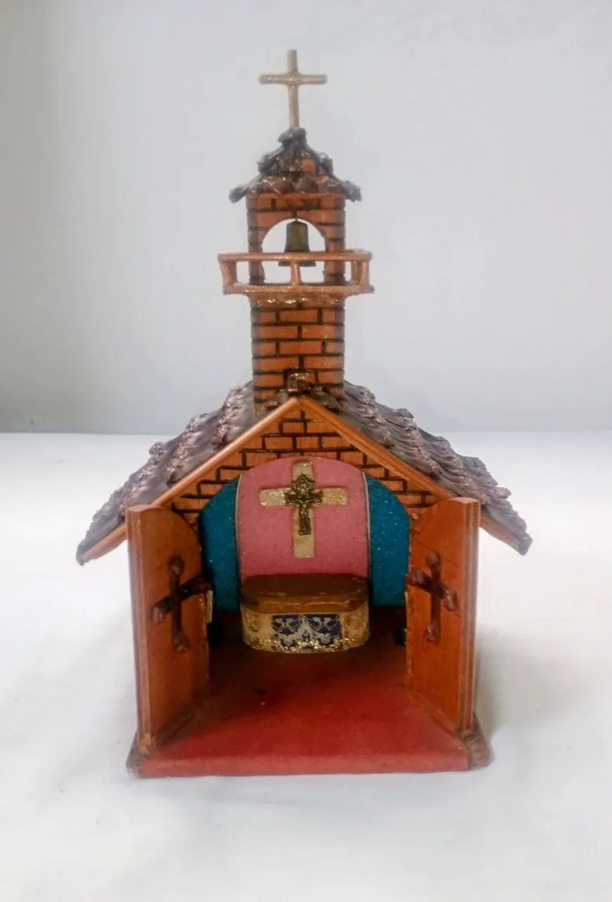 Mini capela madeira maciça 