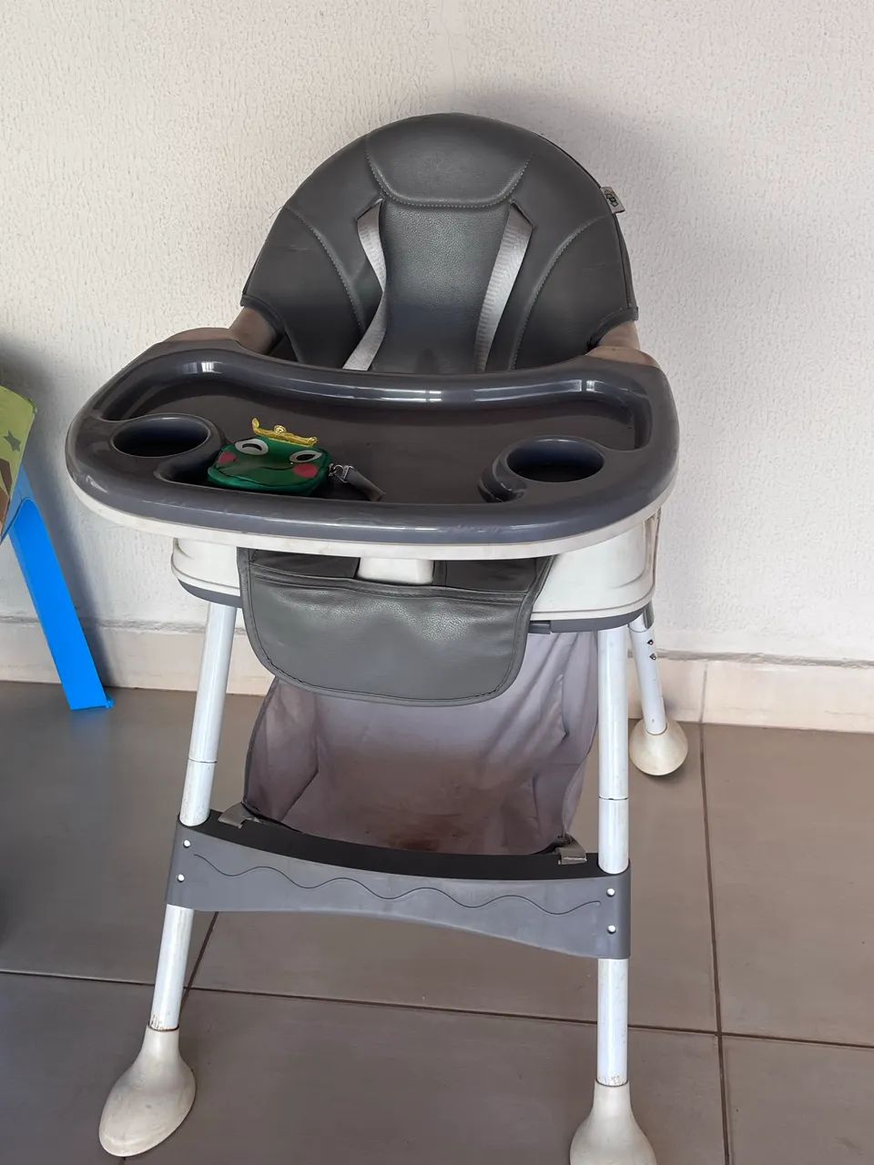 VENDO CADEIRA DE ALIMENTAÇÃO  - Foto 5
