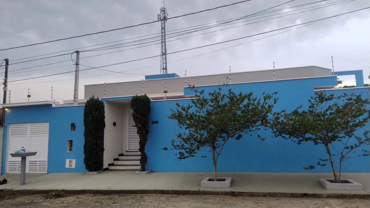 Casa bem localizada oportunidade 