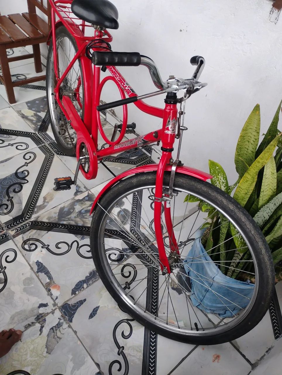 Vendo bicicleta Monark apenas 6 meses de uso  - Foto 5