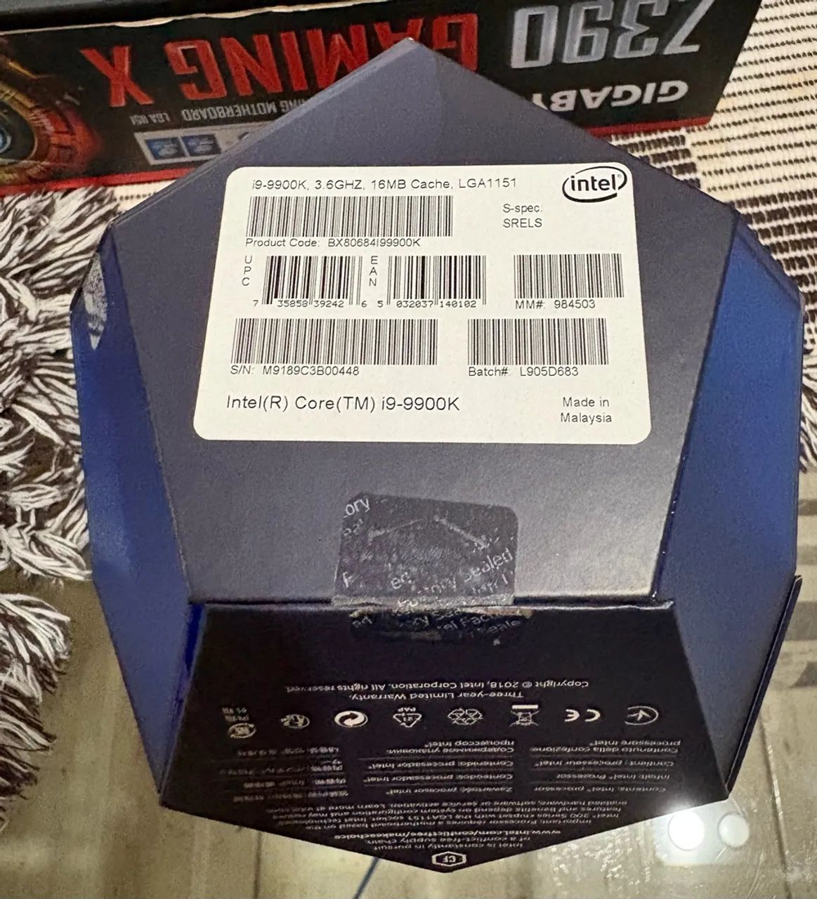 Kit placa Mãe Gigabyte Z390+I9900k - Foto 2