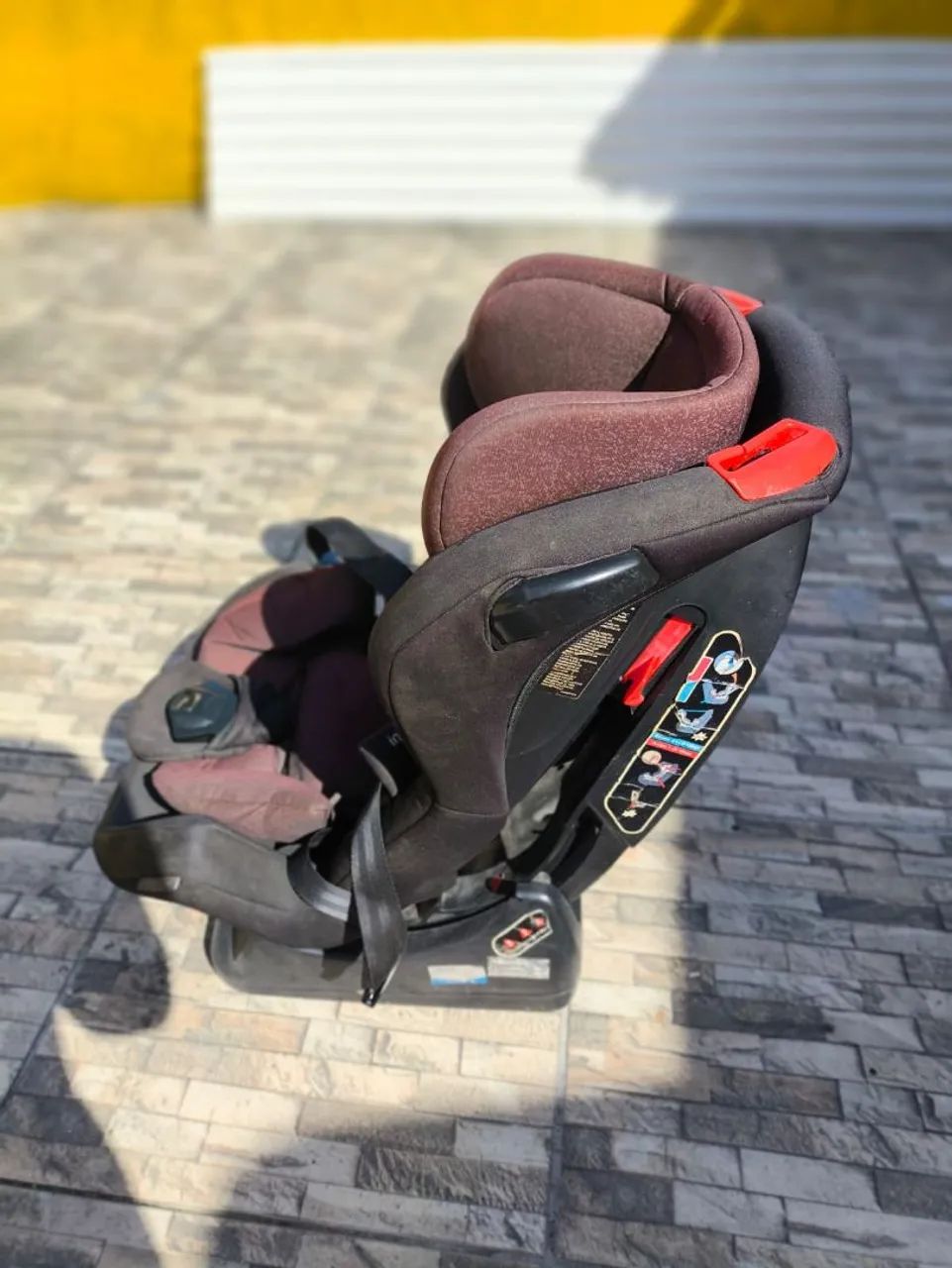 Cadeirinha de bebê veicular Inclinável  - Foto 4