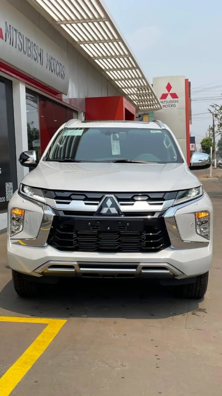 Mitsubishi Pajero 2025