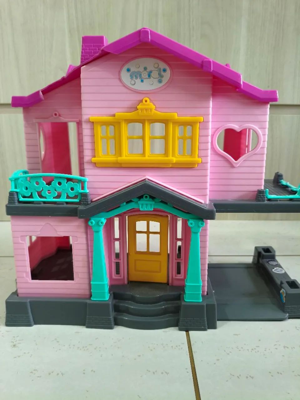 Casa de Bonecas linda de coleção para decorar e brincar ótimo estado. - Foto 2