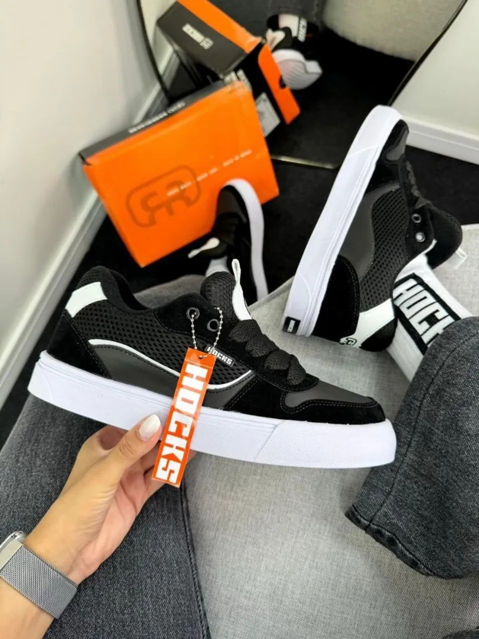 Tenis hocks