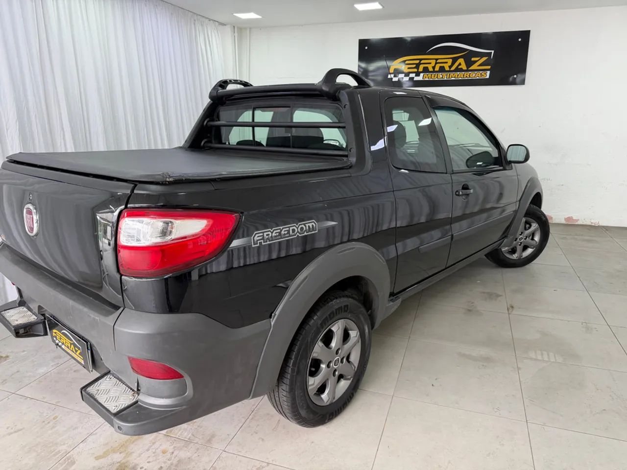 Fiat Strada Freedom 1.4 Flex 8V CD 2020 - Foto 5