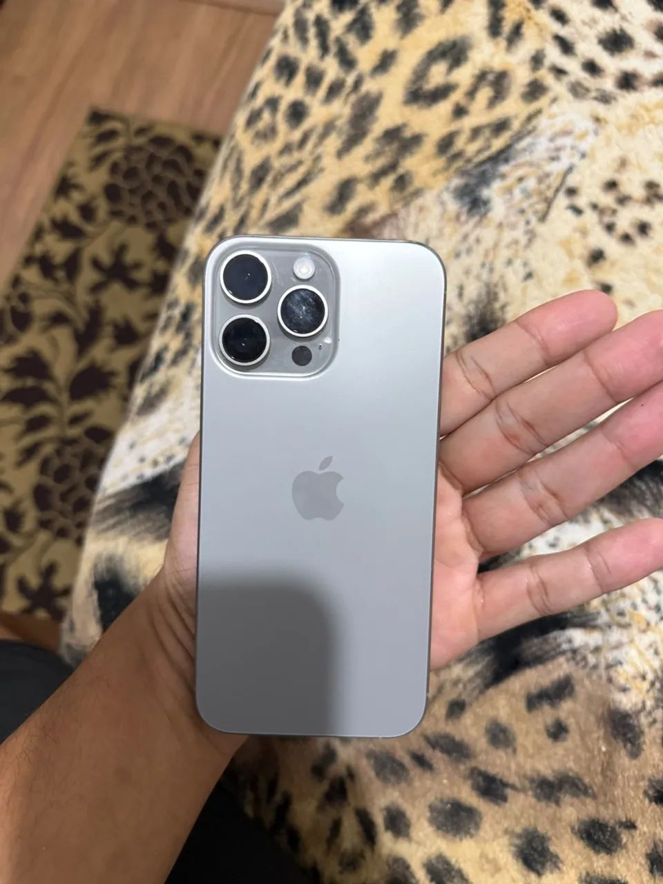 IPHONE 16 PRO MAX - Foto 3