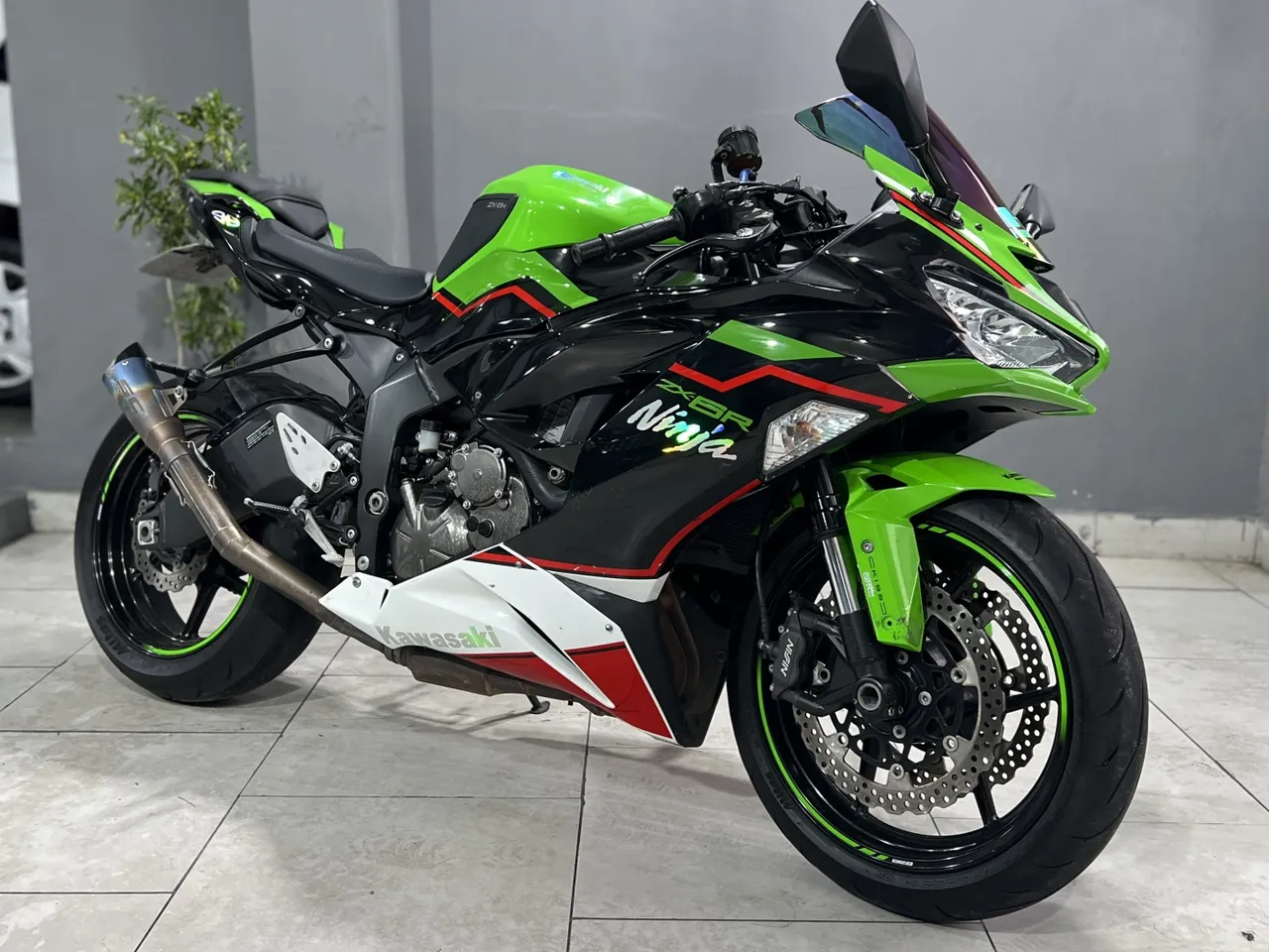 Kawasaki Zx-10/ Zx-10r 1000cc 2022 - 1501262690 | OLX