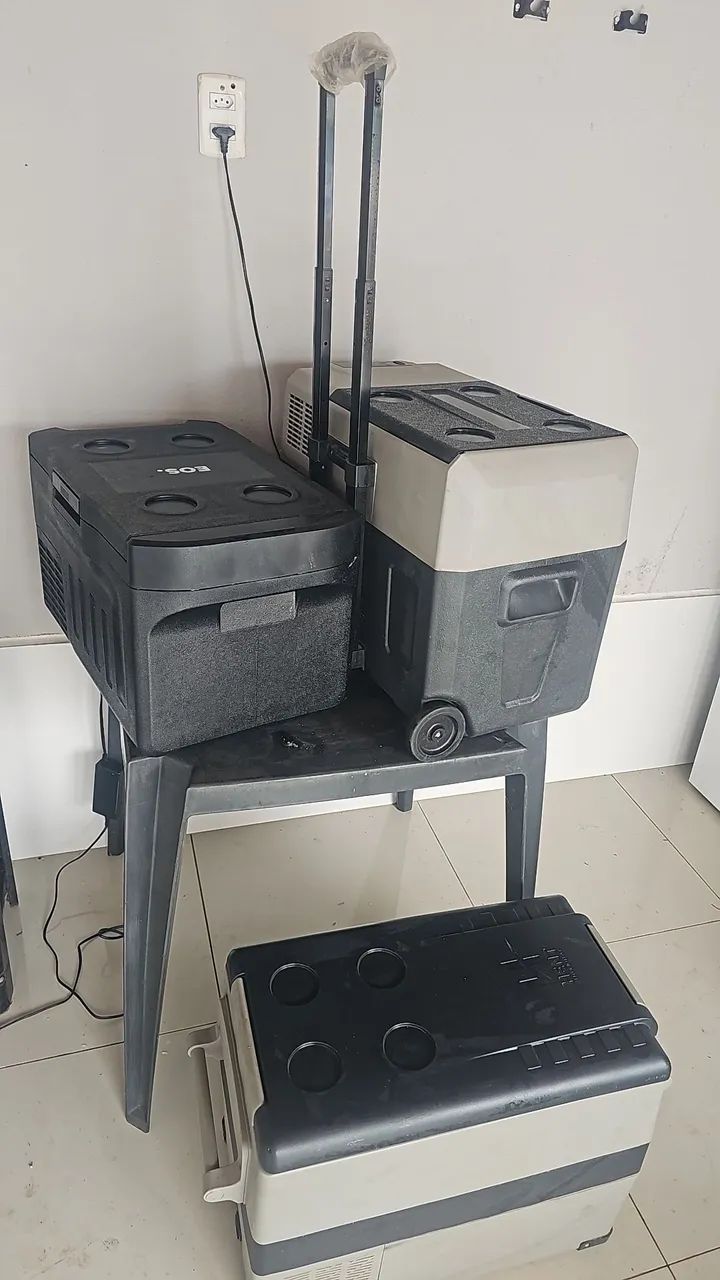 Geladeira Portátil Hent 40 litros Bateria interna 15Ah Rdinhas, Alça, Dreno Quadrivolt. - Foto 3