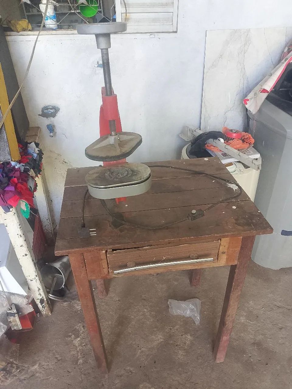 Estou vendendo essa vulcanizadora Emeb - Foto 4