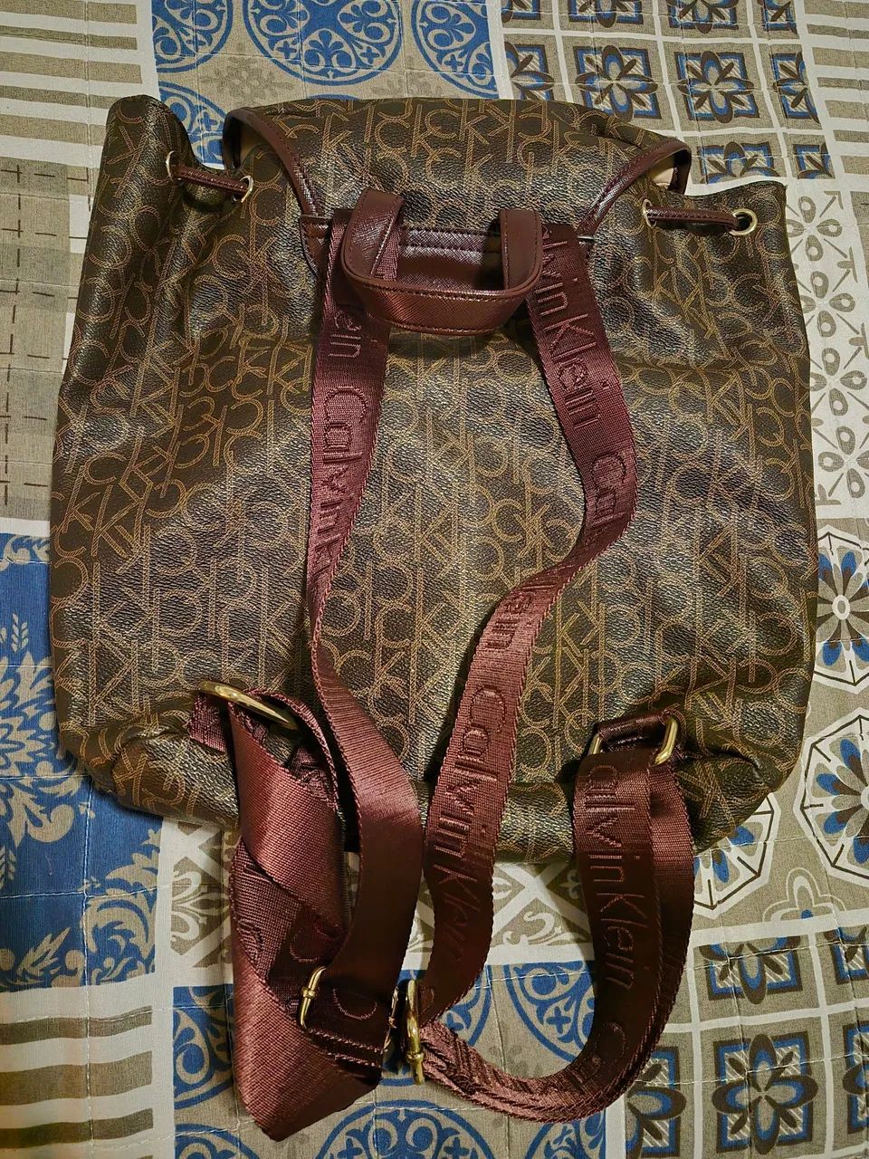 Linda e estilosa mochila Calvin Klein - Foto 2