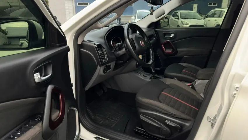 Fiat Toro Opening Edition 1.8 16V Flex Aut. 2017 - Foto 5