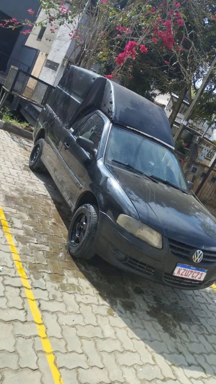 Capota Saveiro e strada