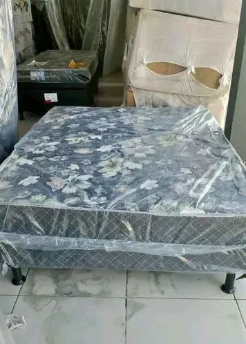Cama casal