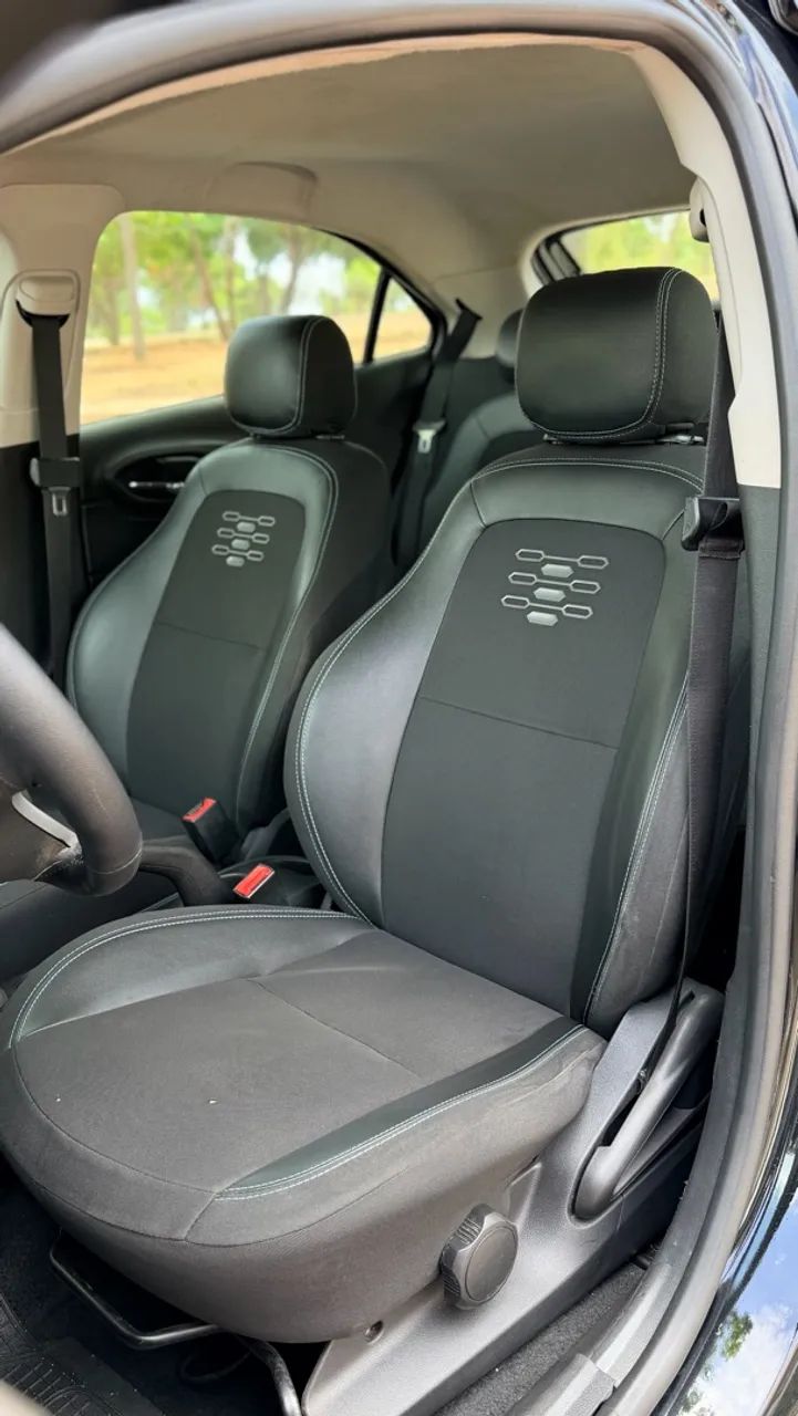 Chevrolet Onix Hatch LT 1.0 8V Flex Mec. 4P 2019 - Foto 4