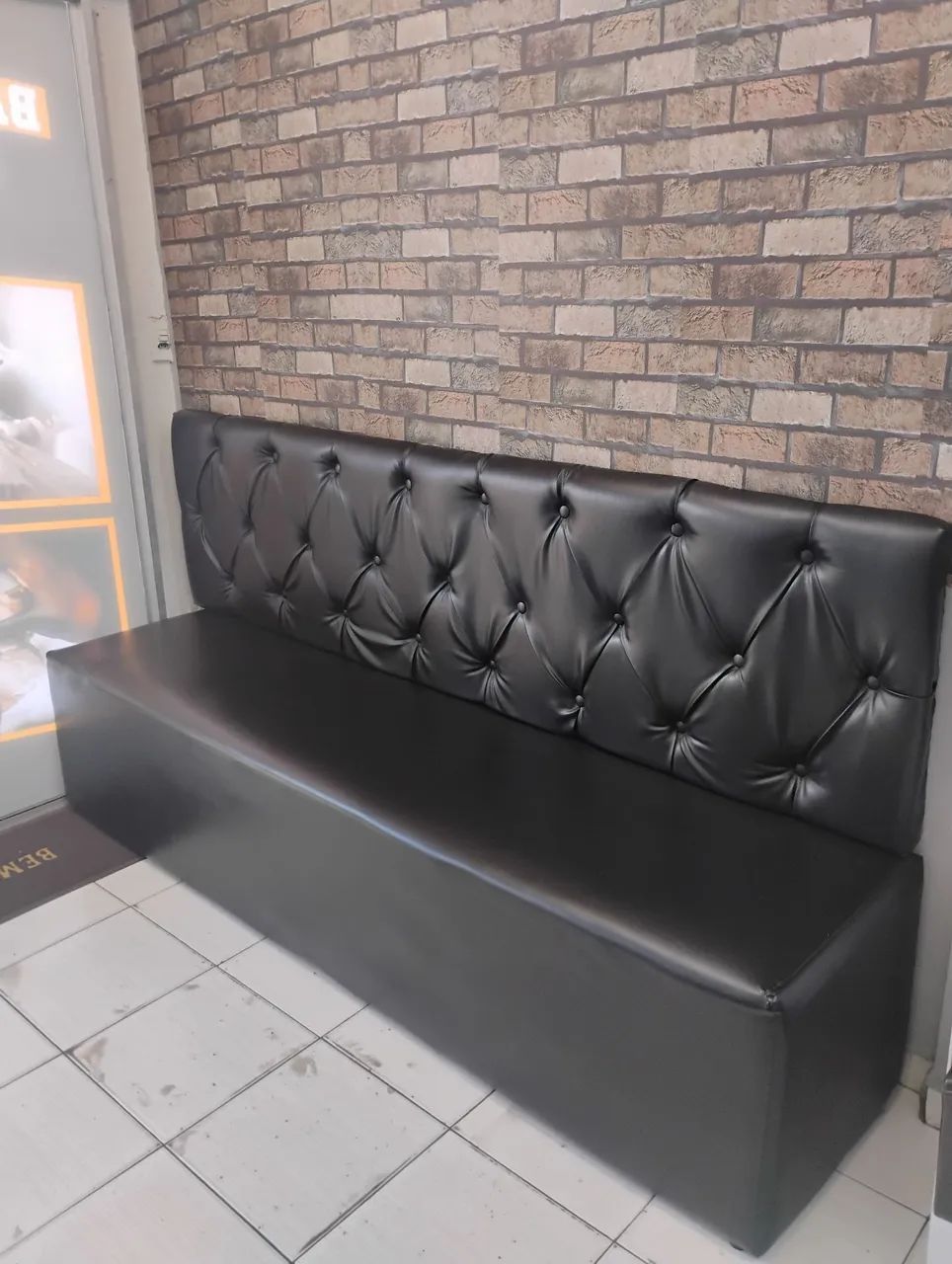 Sofá rústico para barbearia ? - Foto 2