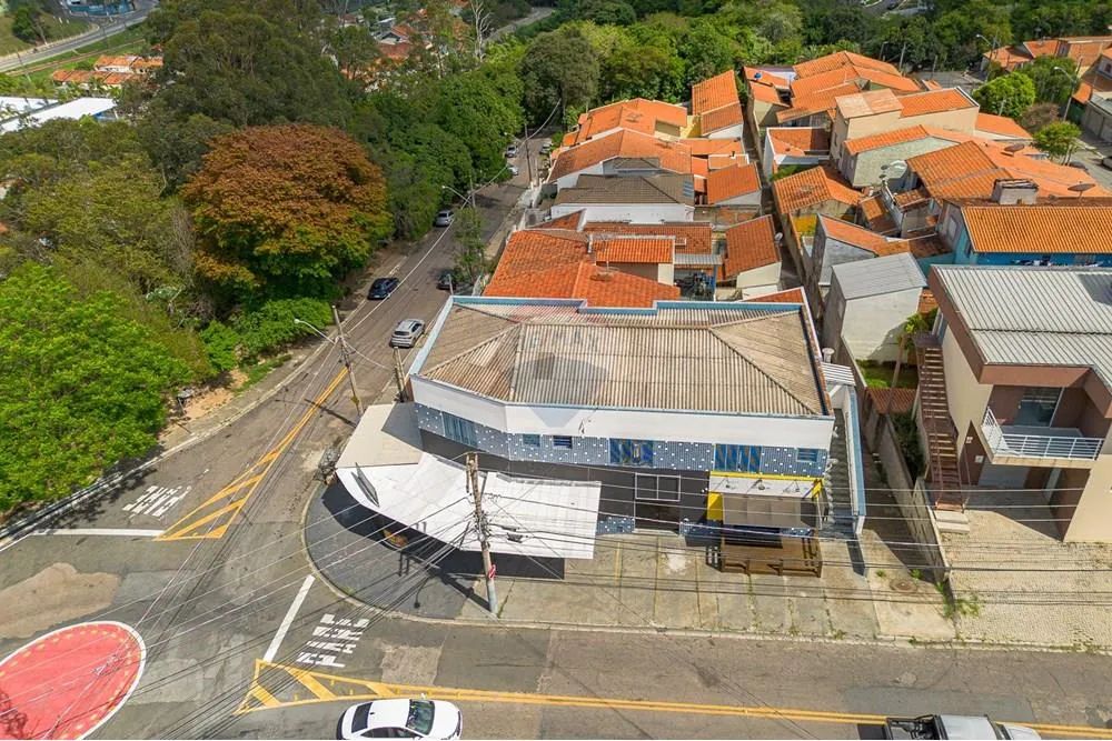 Prédio a venda em Vinhedo, com 04 lojas térreas e 05 kitnets no piso superior, grande opor - Foto 5