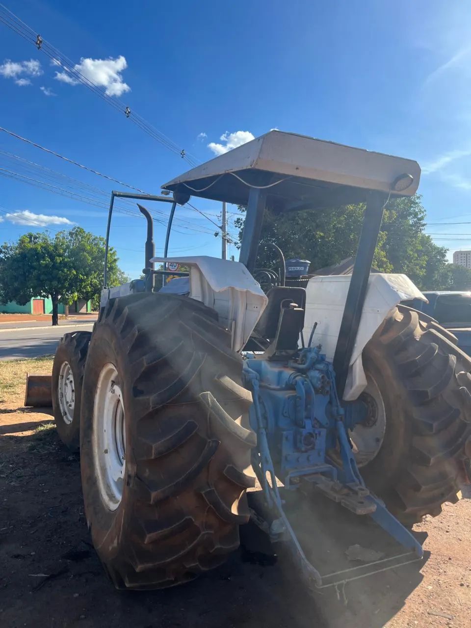 New Holland 8030  ano 2007  COM CONJUNTO DE LÂMINA  - Foto 2