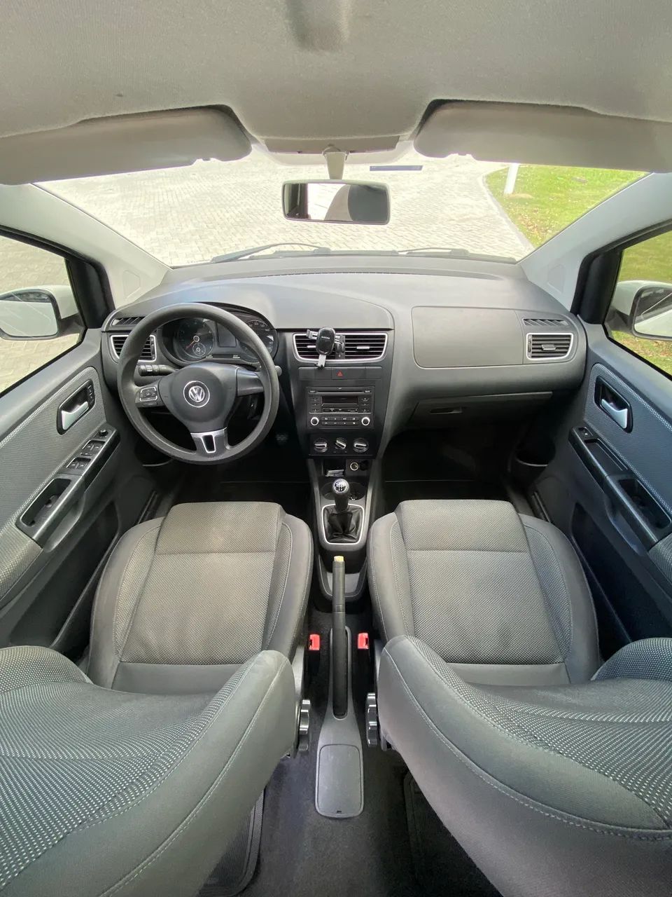 Volkswagen Fox 1.0 MI Total Flex 8V 5P 2012 - Foto 5