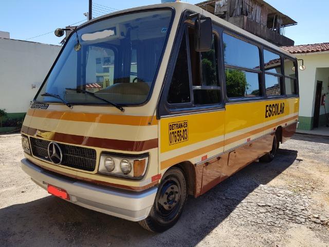 Micro-ônibus mercedez-benz modelo LO608D - Foto 2