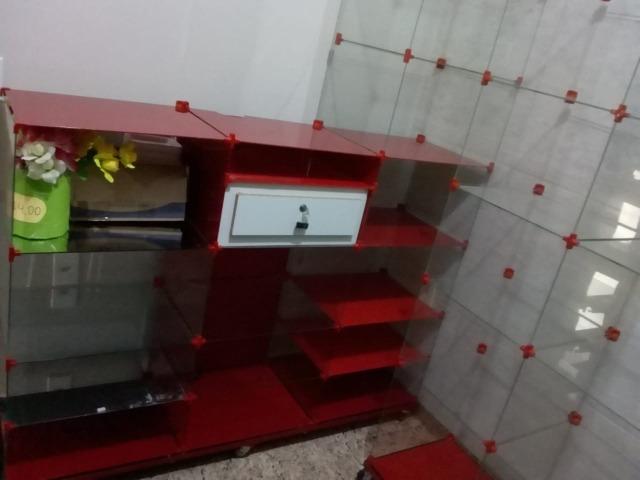 Vitrines com revertimento vermelho