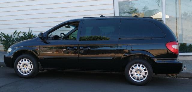 Chrysler Grand Caravan SE 3.3 V6 - Segundo dono- Placa A- Leiam - Foto 11