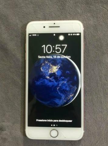 IPhone 7 plus 32 gigas rose filé poucas marcas de uso - Foto 2
