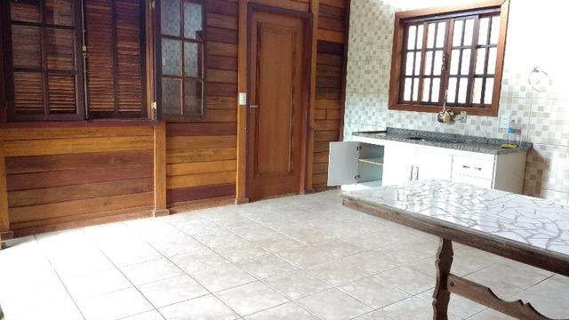 Duas Casas de 2 quartos com água e luz independentes e jardim em terreno de 1000m2 - Foto 12
