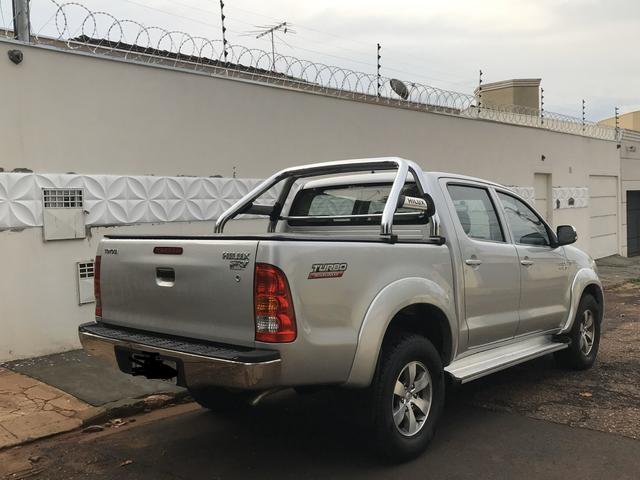 Caminhonete Hilux - Foto 4