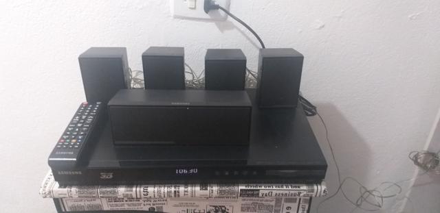 Home theater Samsung cinema modelo HT-F4505 3D
