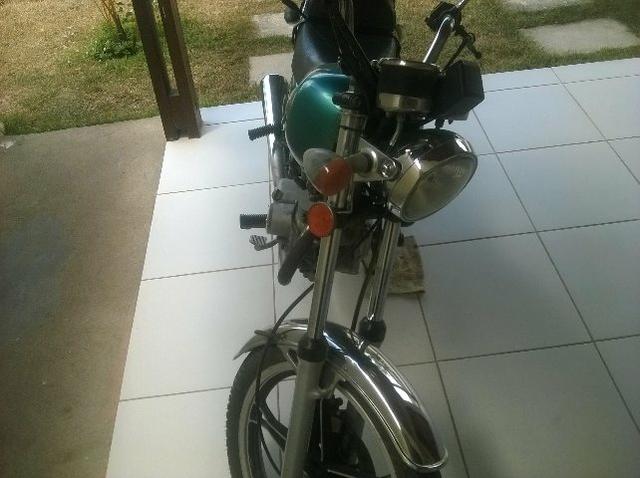 Vendo moto Suzuki - Foto 2