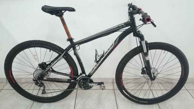 Bike Specialized Aro 29 - 30v - Quadro 19" - Aceito Troca(Leia a Descrição)