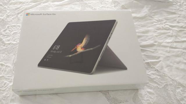 Vendo Tablet Surface GO 64 GB - Novo - Foto 2