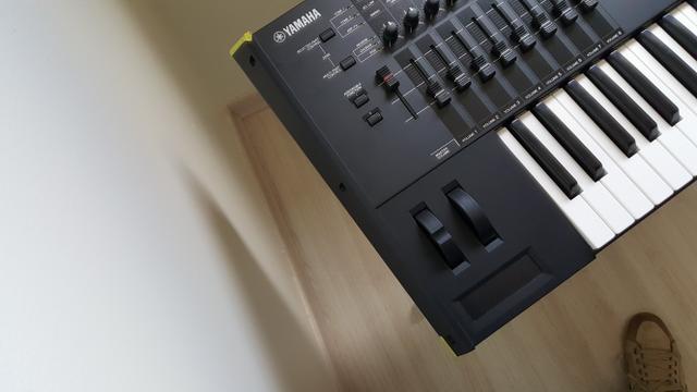 Yamaha MOTIF XF6 - Foto 3