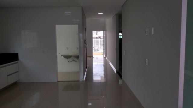 Samuel Pereira oferece: Casa Escriturada Nova Moderna Financia F G T S 3 Suites CABV - Foto 8