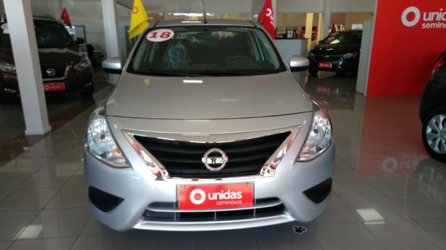 Nissan Versa Confort 1.0 12 v - Foto 2