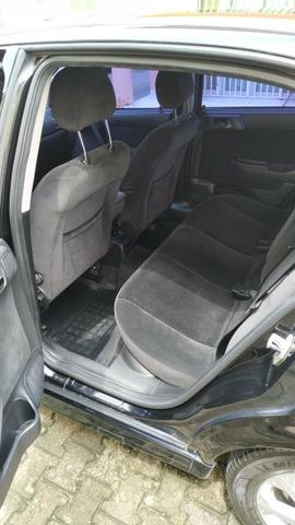 Chevrolet Astra Advantage 2.0 2011 - Foto 15
