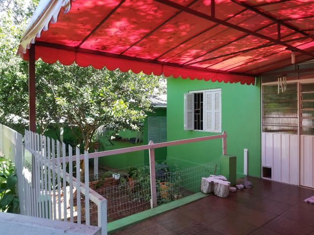 Vende casa