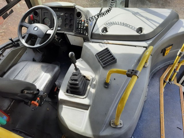 Onibus urbano comil ano 2011 - Foto 3