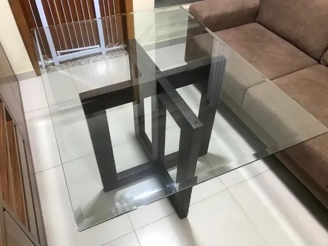 Mesa de jantar para 04 cadeiras com tampa de vidro - Foto 2