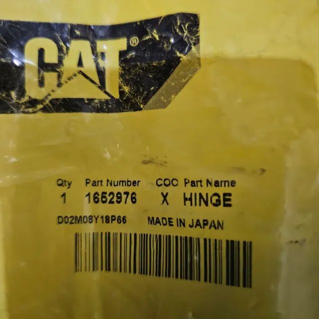 Escavadeira caterpillar dobradiça da tampa nova original 1652976 - Foto 3