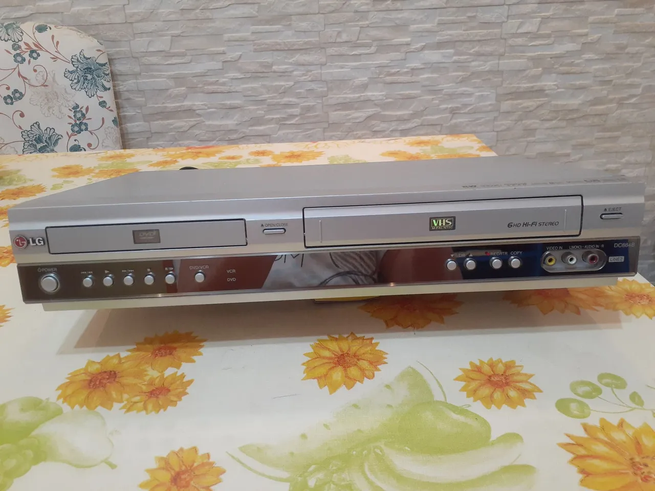 DVD/Vídeo cassete