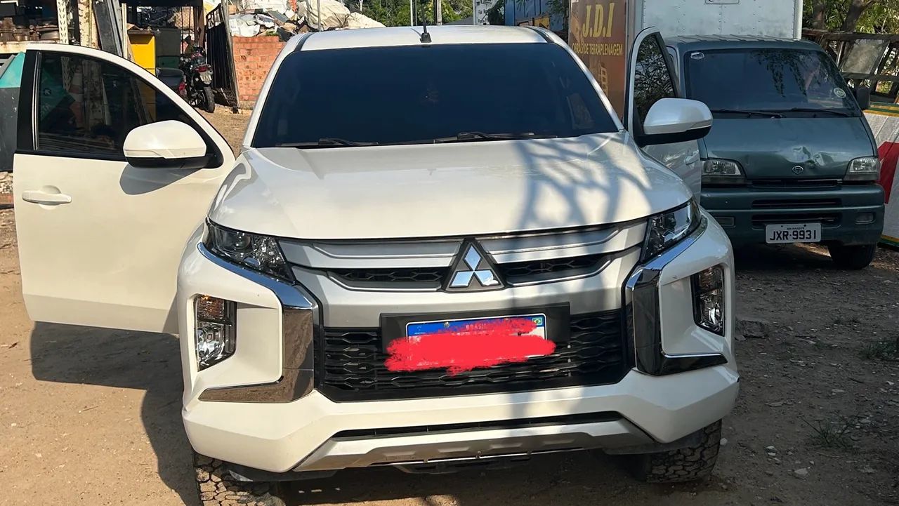 L200 Triton Sport já Financiada