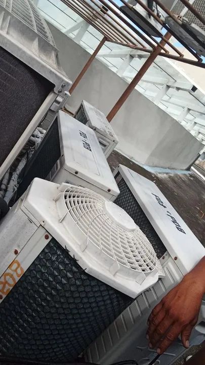 Instalação e manutenção de ar condicionado. - Foto 2