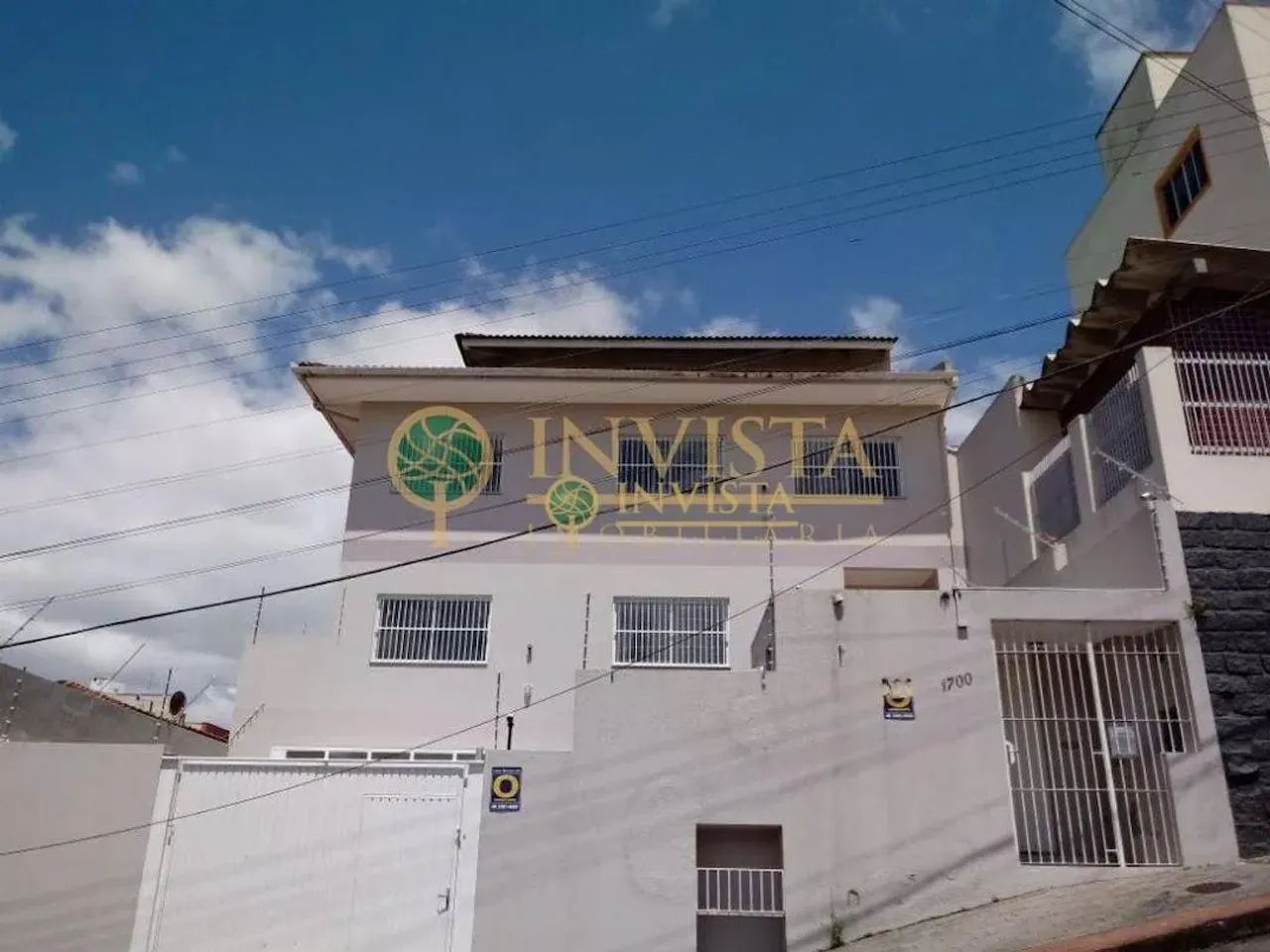Prédio Comercial à venda na Coloninha.