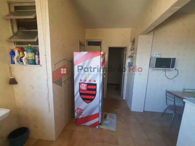 Apartamento 2 quartos, 1 dependência, varanda e vaga - Foto 12