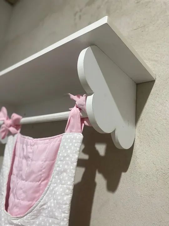 Prateleira com varão +porta fralda - Foto 2