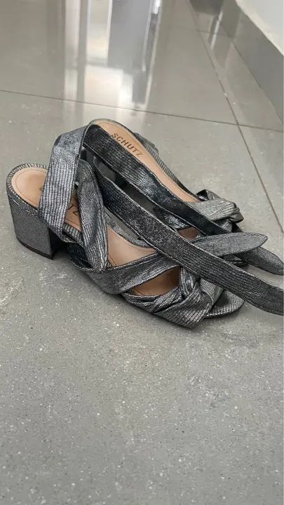 Sandalia SCHUTZ prata - Foto 3