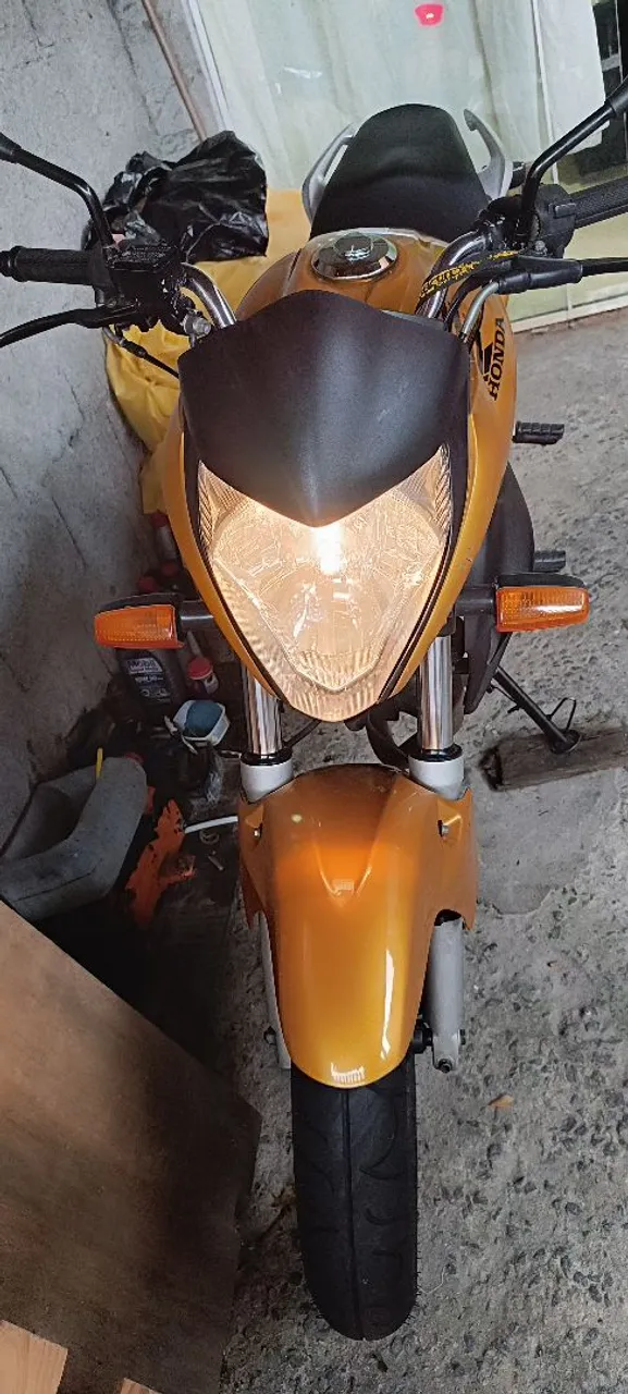 Honda CB 300