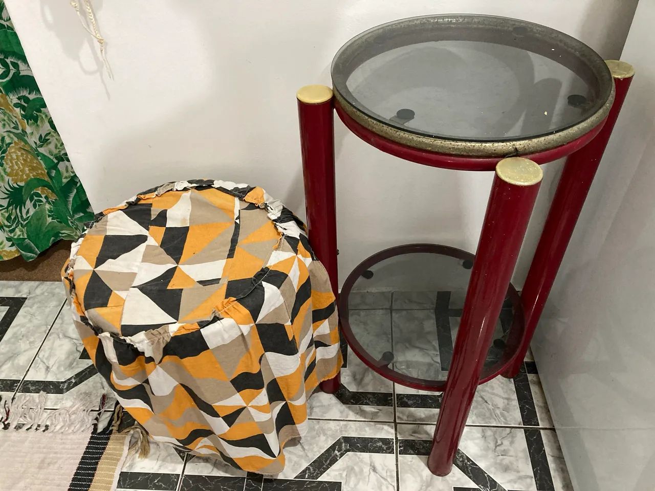 Small table64739707376898120